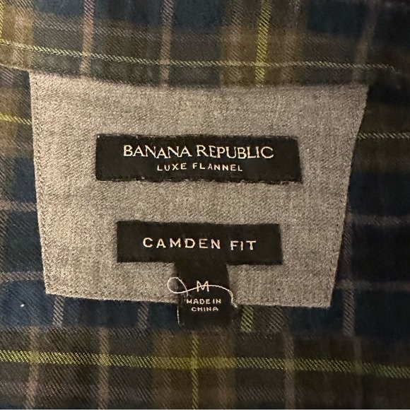 Banana Republic casual plaid flannel shirt - Picture 6 of 6